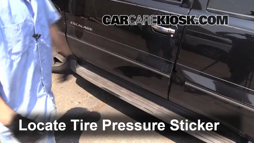 2003 Cadillac Escalade 6.0L V8 Tires & Wheels Check Tire Pressure